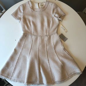 Eliza J Beige short sleeve dress size 8P new